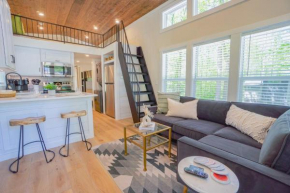 Modern Cabin - Gated Community - Woodland Views - Maple Cabin